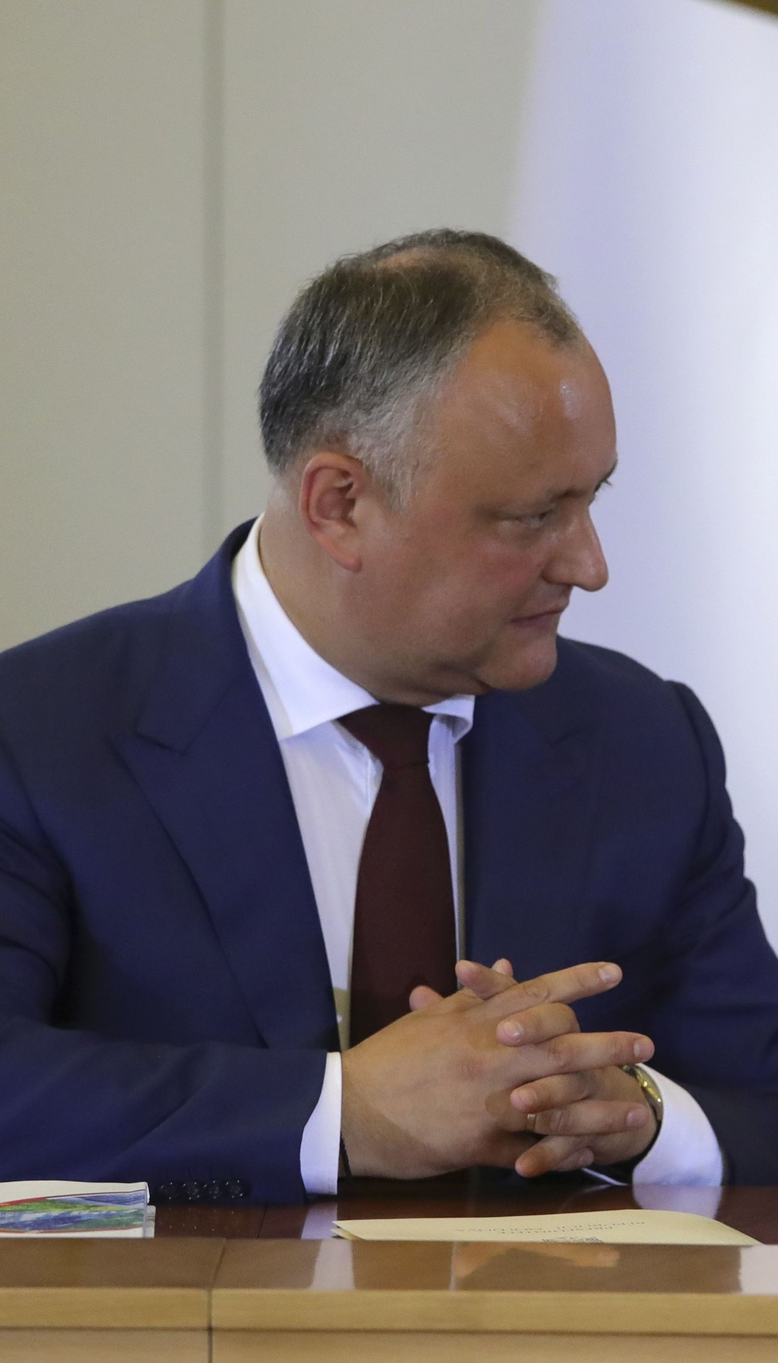 Додон назвал "кощунственным" заявление о вмешательстве РФ в выборы в Молдове