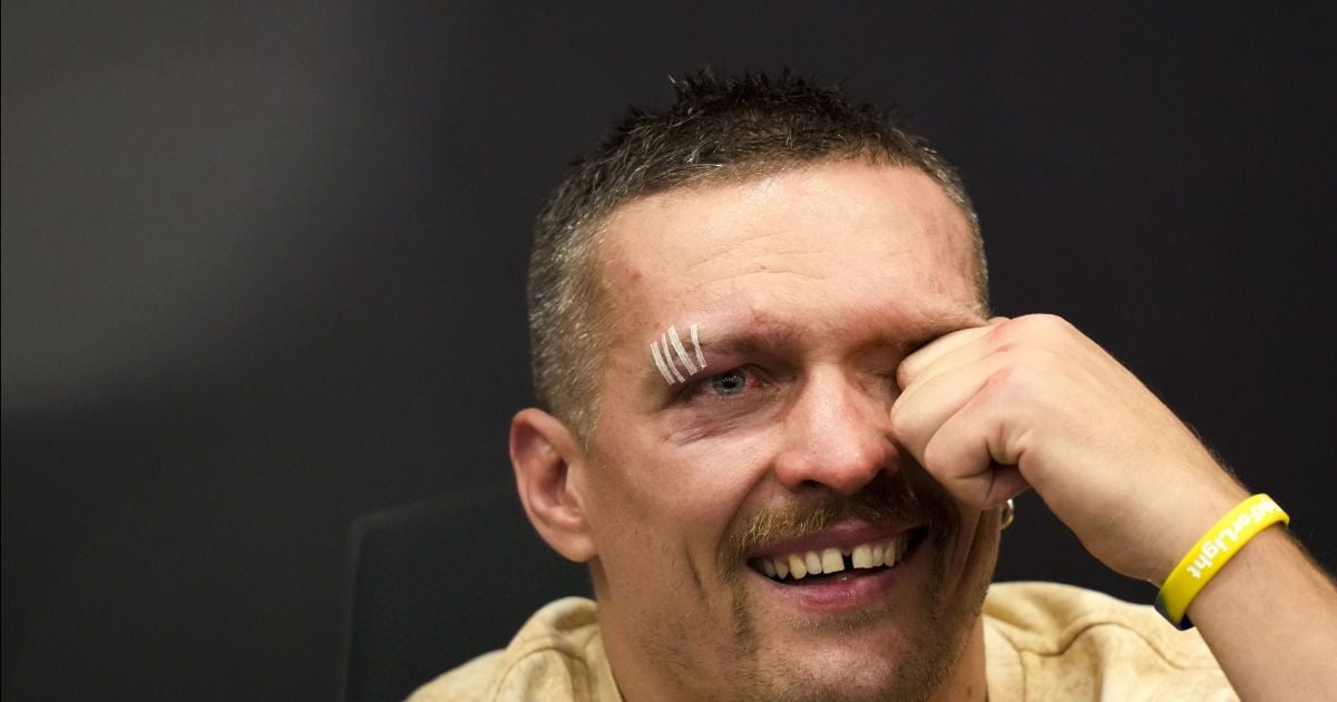 Украинский боксер Александр Усик