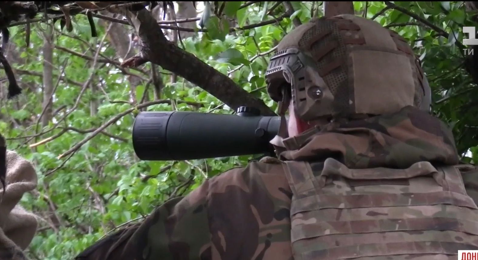На Приазовье боевики ночью обстреливают украинские позиции из минометов и стрелкового оружия