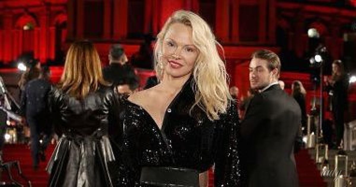 Памела Андерсон 