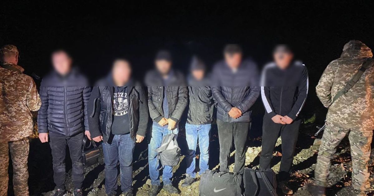На Закарпатті група чоловіків збиралася перепливати Тису