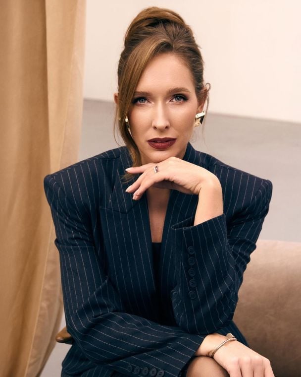 Осадча показала себе дворічну на фото й згадала евакуацію до Куп'янська після трагедії на ЧАЕС