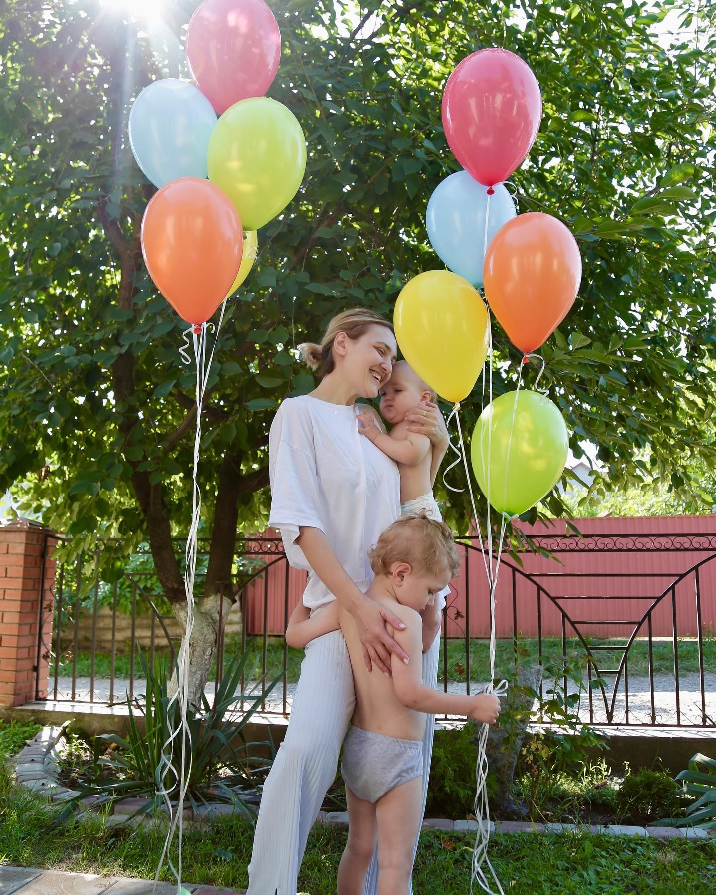 Вера Кекелия с детьми / © instagram.com/kekeliavera