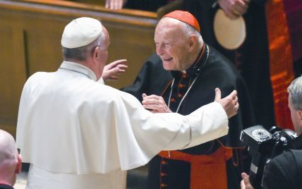 Впервые в истории: Ватикан лишил духовного сана кардинала за сексуальное насилие