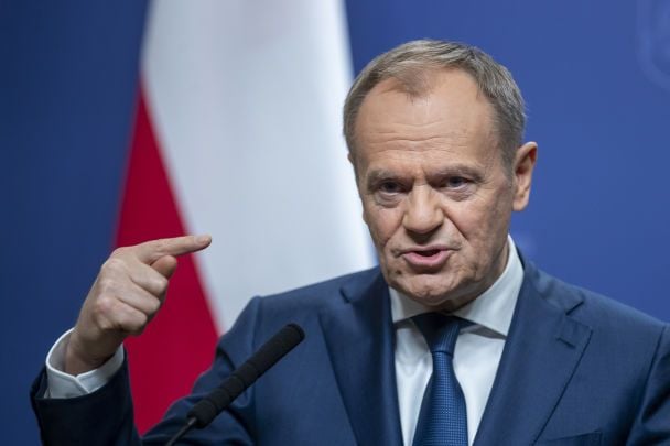На тлі скандалу Туск закликав Зеленського та Навроцького не сваритися