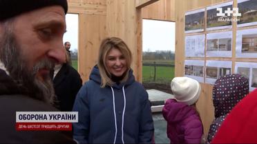 Фундація Олени Зеленської будує домівки для прийомних родин