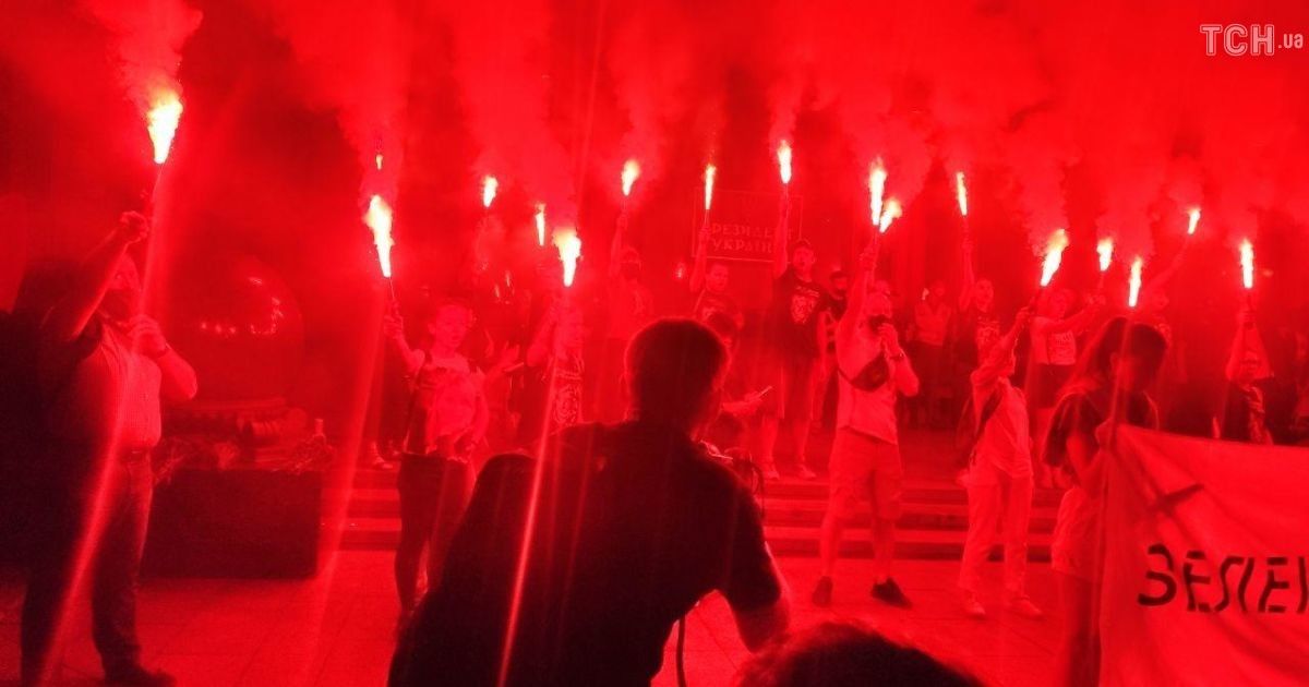 акція до дня народження Катерини Гадзюк_14 / © Фото Натальи Нагорной/ТСН