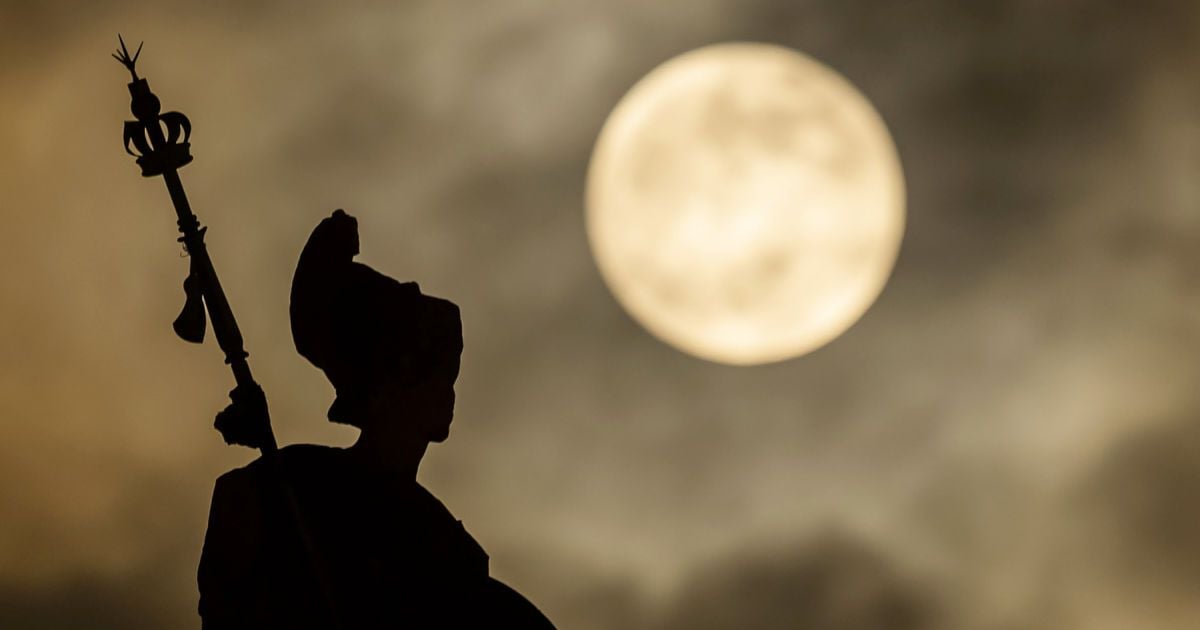 Супермісяць