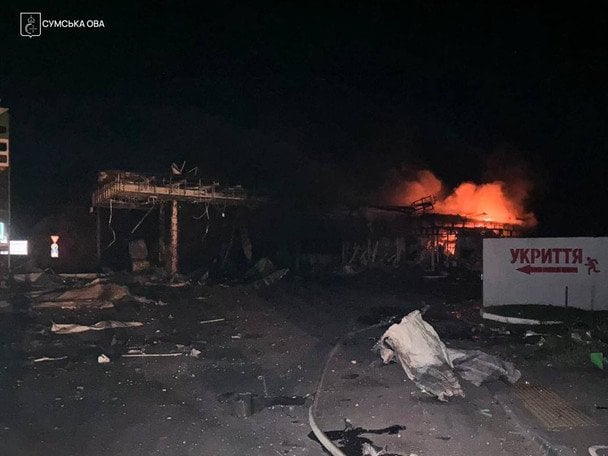 В місті на Сумщині росіяни знищили всі АЗС — як тепер заправлятимуть автівки