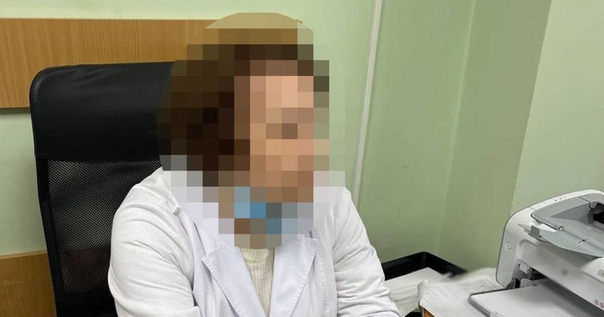 У Києві медпрацівниця та поліціянт організували схему фейкової вакцинації від коронавірусу / © Прокуратура города Киева