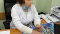 В Киеве медработница и полицейский организовали схему фейковой вакцинации от коронавируса: фото