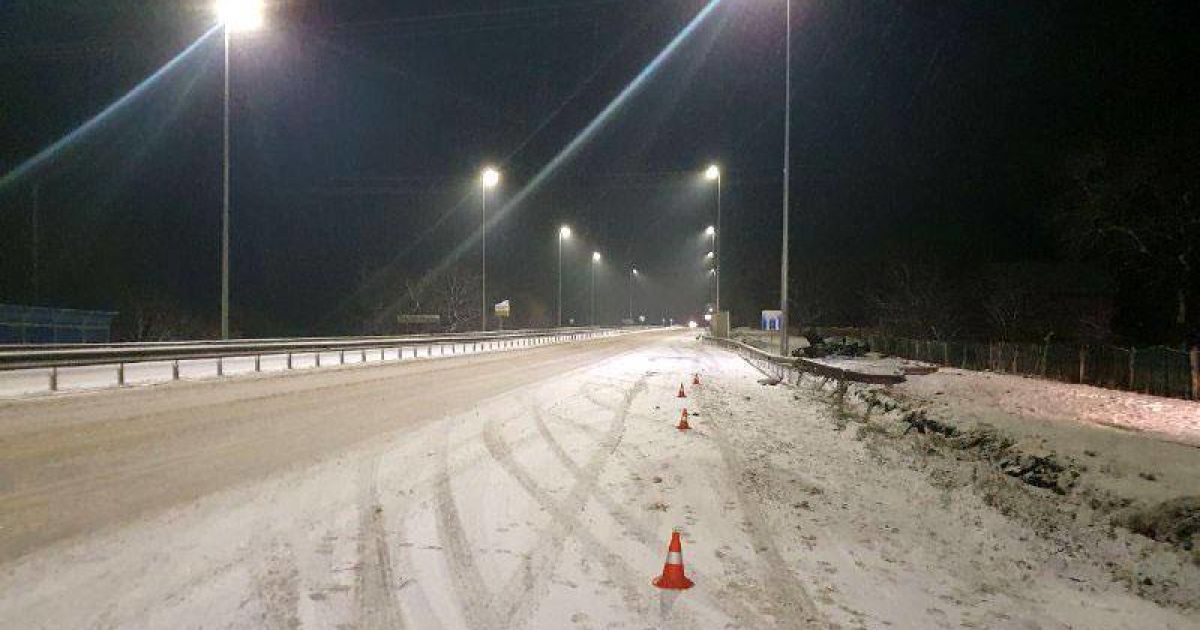 Двоє братів зі Львова розбились в ДТП_5 / © ГУ Нацполиции в Ровенской области