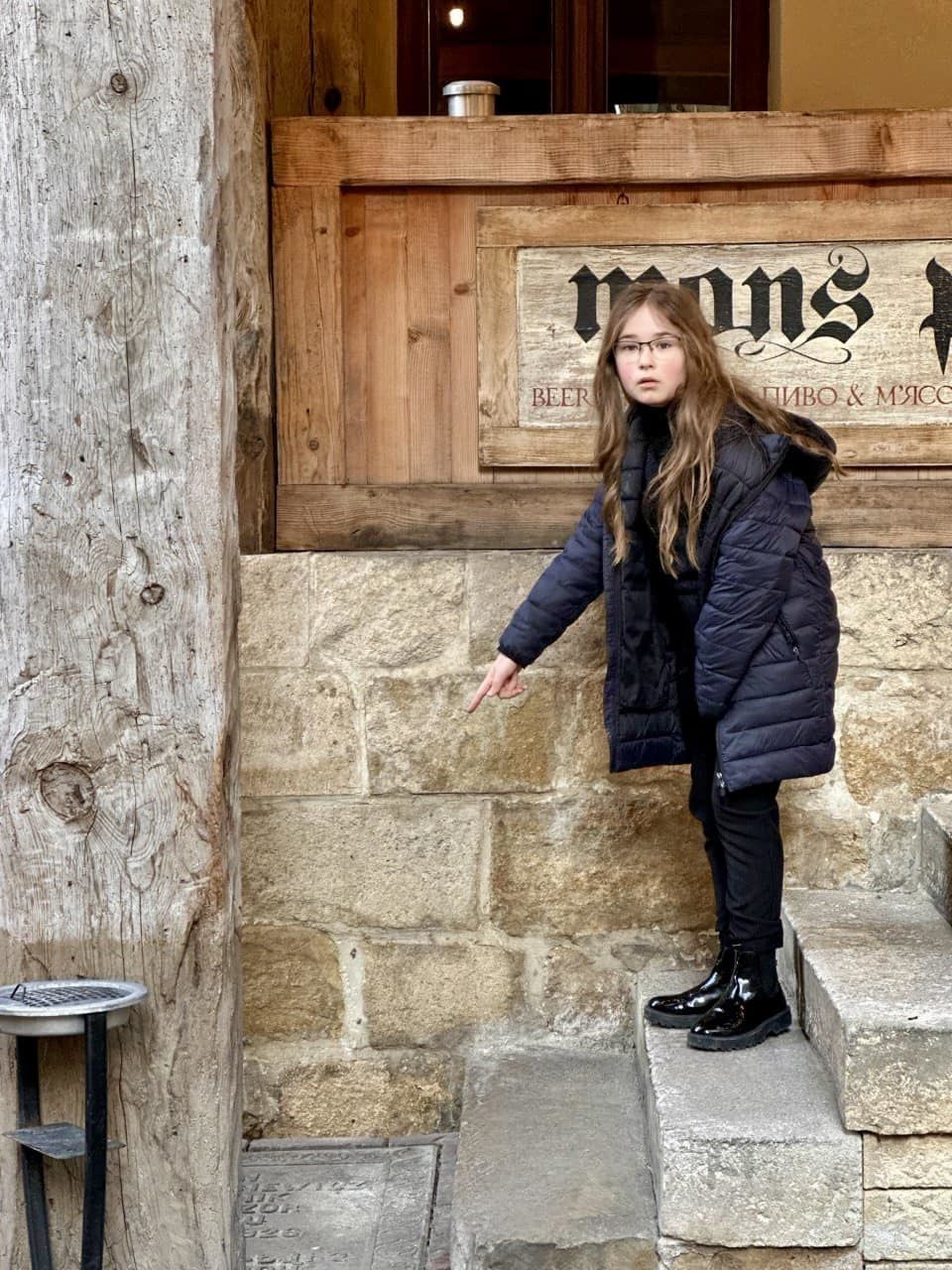 Дочь Елены Мозговой и Дэвида Аксельрода / © facebook.com/mozgovaolena74