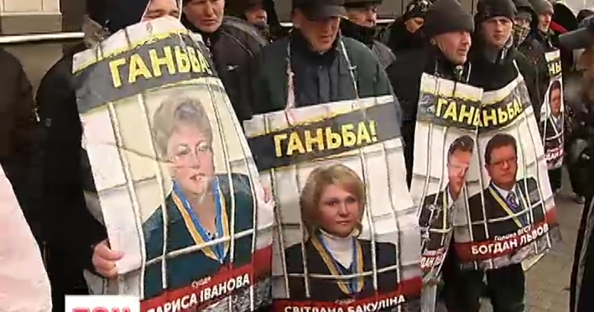 Журналісти дізналися, скільки можна заробити на мітингу
