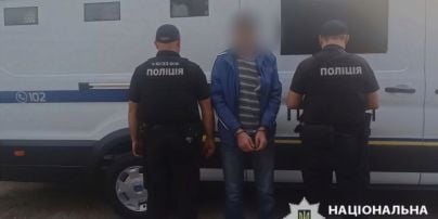 Встромив ножа у серце і зізнався матері: на Київщині сталося жорстоке убивство