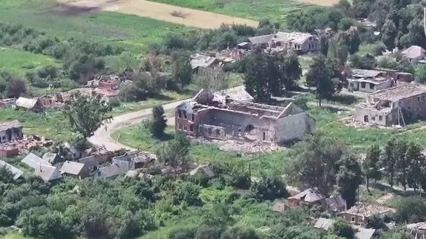 Кондратовка на Сумщине уничтожена до основания: военные показали жуткие кадры из пограничного села