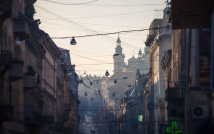 Починається "зовсім інший ритм життя": у Львові ввели "червону" зону і оголосили нові обмеження