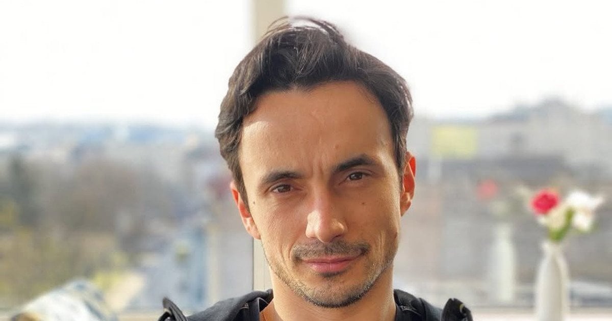 Александр Стоянов