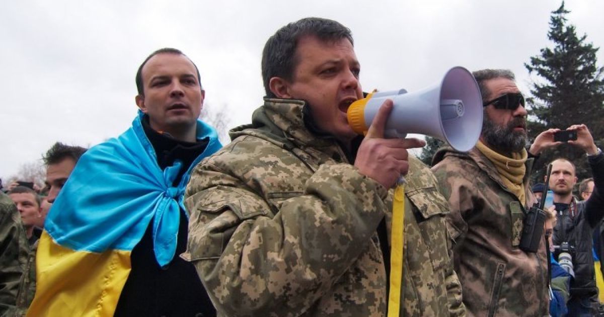 Митинг в Кривом Роге собрал тысячи людей. / © УНИАН