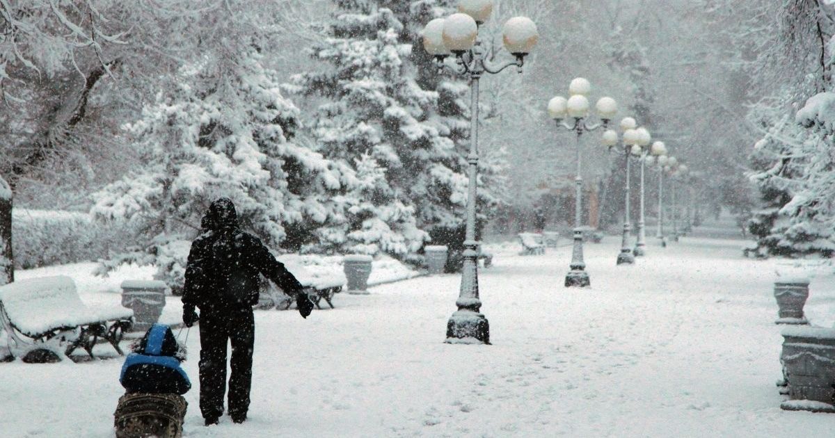 До України суне лютий циклон, який принесе снігопади та хуртовини. Прогноз на 2-3 грудня