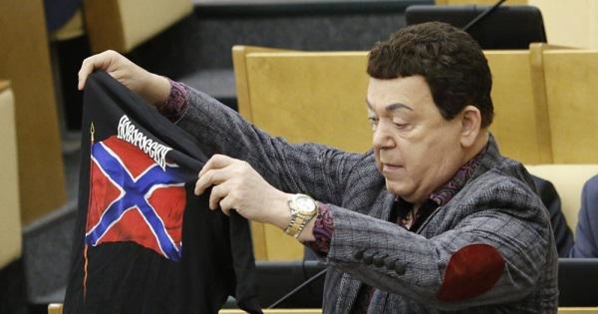 Юзеров возмутило известие о поездке Кобзона в ЕС