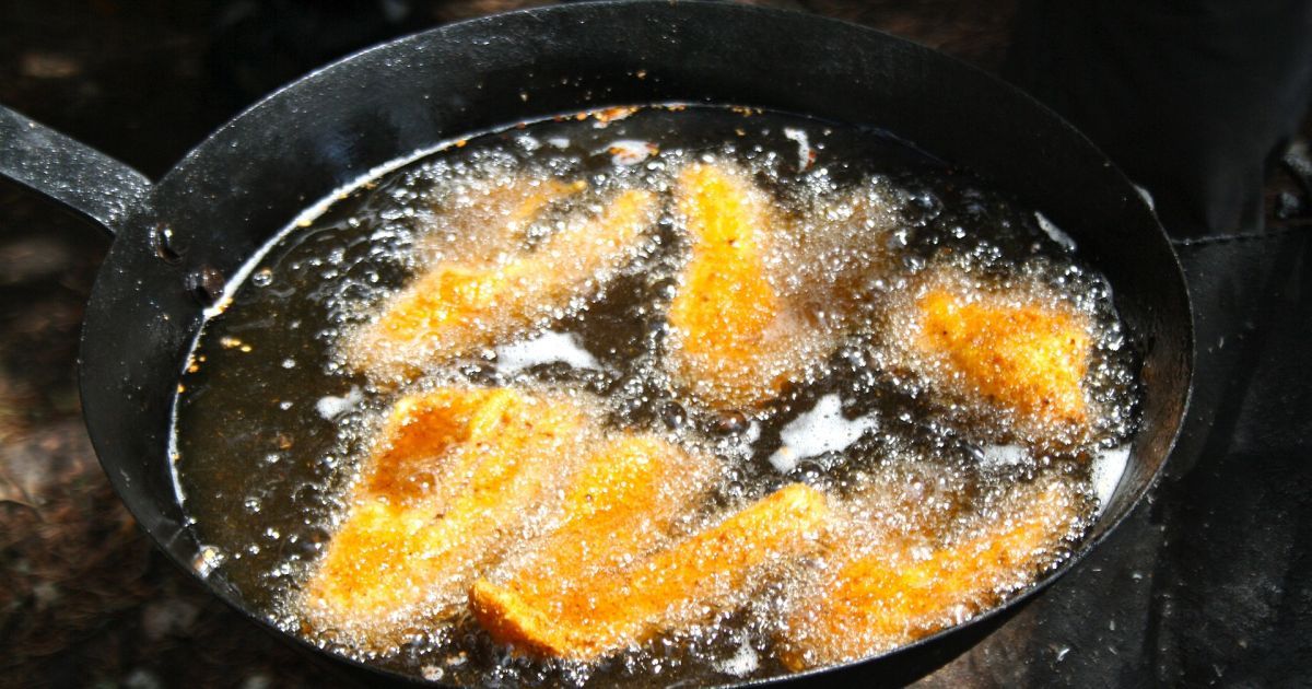 Смаження риби.