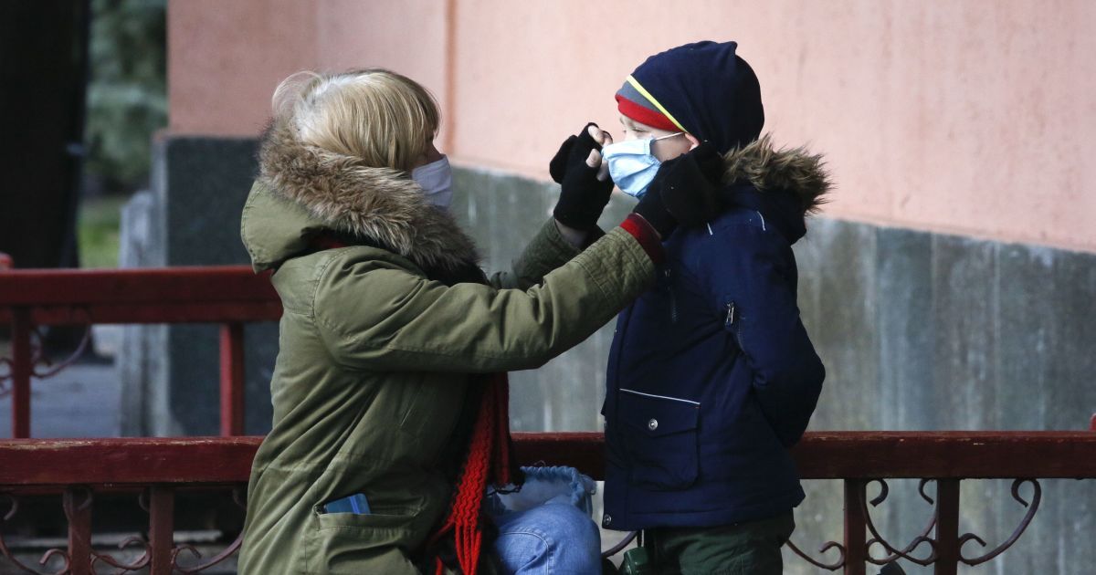 Коронавірус у дітей і підлітків: медики виявили загадковий запальний синдром під час COVID-19