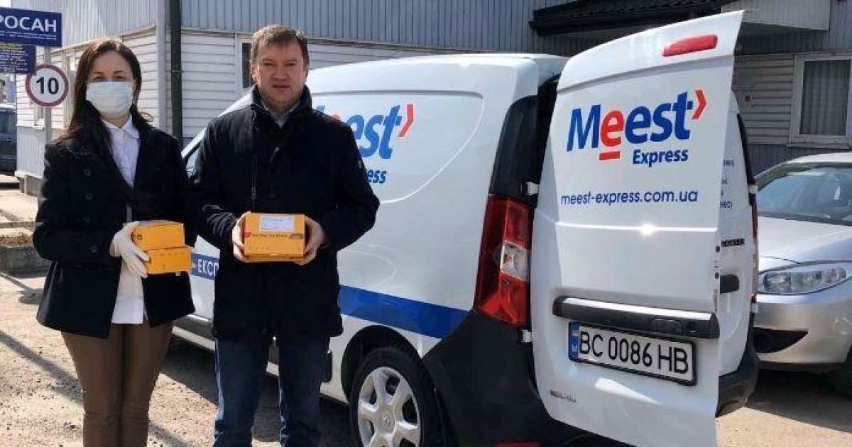 Meest привіз до Львова першу партію експрестестів на Covid-19