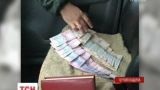 На Тернопольщине полицейского задержали на взятке в 8 тысяч гривен