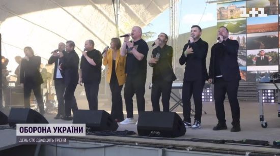 "Квартал 95" завершив благодійний тур Європою: хто виступав та скільки грошей вдалося зібрати