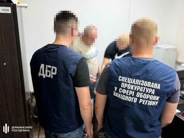 Офіцер ТЦК побив солдата на Івано-Франківщині / © Державне бюро розслідувань