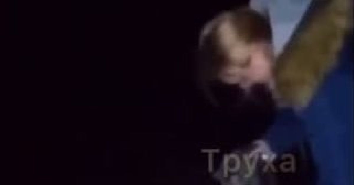 Просто шок: у Харкові нетвереза школярка грала котом у футбол (відео 18+)