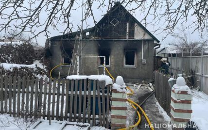 Под Харьковом в пожаре погибла бабушка и ее 9-летняя внучка: в полиции рассказали подробности и показали фото
