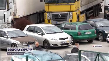 На українсько-польському кордоні черги з автівок на єврономерах