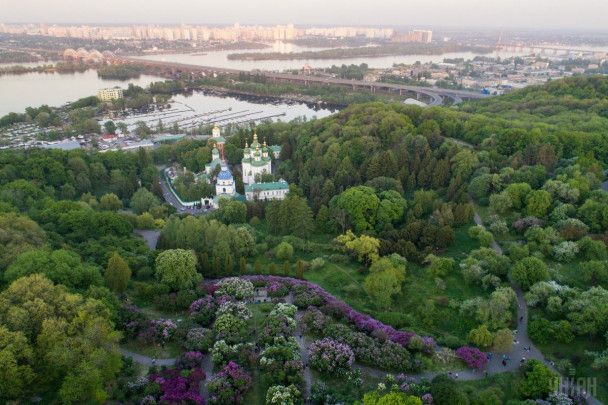 На Київ суне подвійний удар стихії: окрім похолодання, синоптики попередили про небезпечну погоду