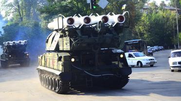 військова техніка їде на репетицію параду на Хрещатик_55 / © ТСН.ua