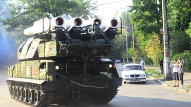 військова техніка їде на репетицію параду на Хрещатик_50 / © ТСН.ua