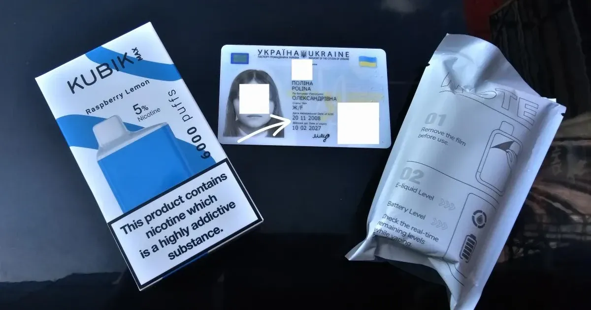 "Епідемія одноразок" у Києві: попри заборону, підліткам безперешкодно продають ароматизовані електронні сигарети, – розслідування УНІАН