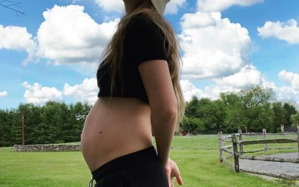 Еще не родила: Джиджи Хадид показала беременный живот