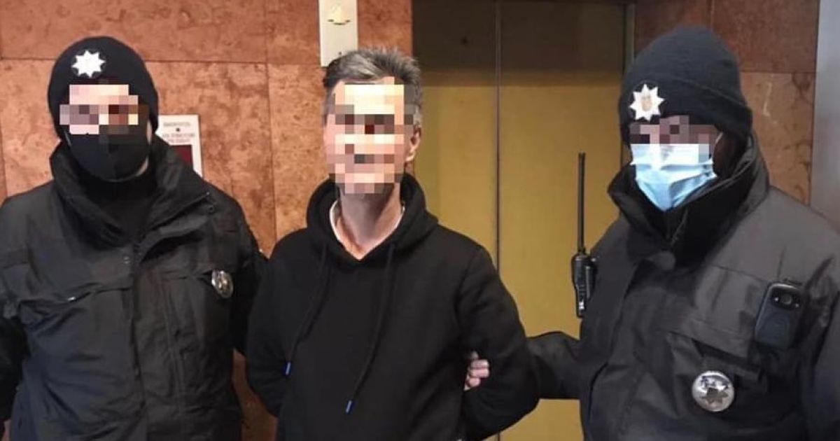 Чіплявся до юної спортсменки: на Закарпатті тренера з Волині звинувачують у педофілії