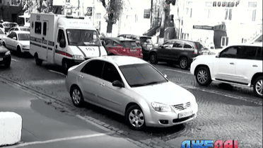 В столице «скорые» не могут доехать на вызов вовремя из горепарковщиков