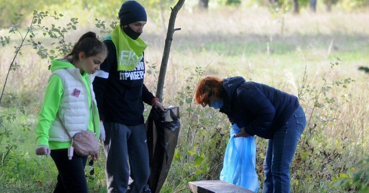 Прибирання в школі: чи законно в школі змушувати дітей — Ексклюзив ТСН — tsn.ua - Vimarsana News
