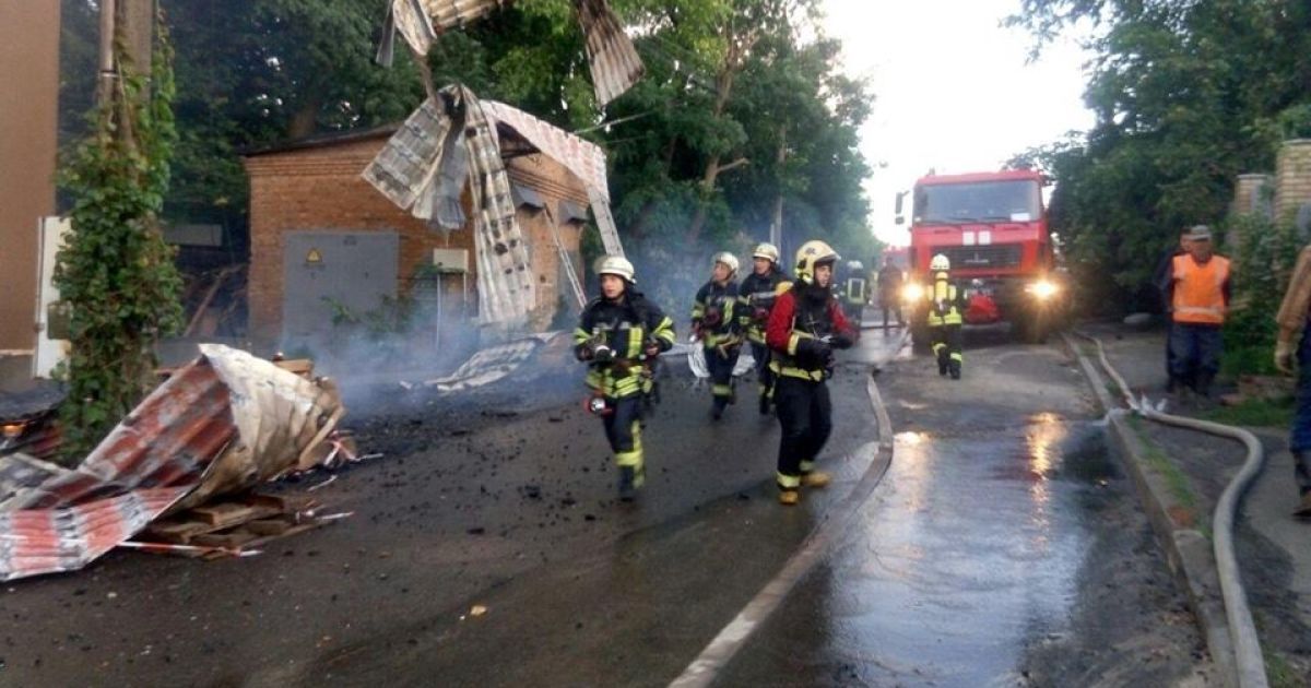 Пожежа на Ясногірській у Києві_1 / © Управление ГСЧС Киева