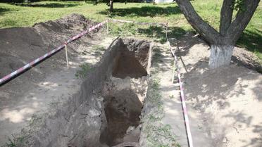 У Києво-Печерській Лаврі розкопали мури 12 століття_3 / © УНІАН