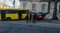 В Херсоне маршрутка с пассажирами попала в ДТП: на место аварии приехали копы и скорая