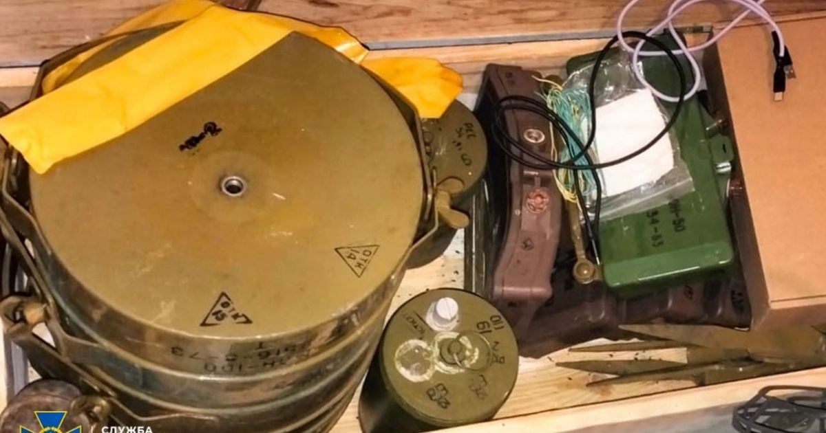 СБУ нашла на Днепропетровщине и в Херсоне тайники с оружием оккупантов: что об этом известно (фото)