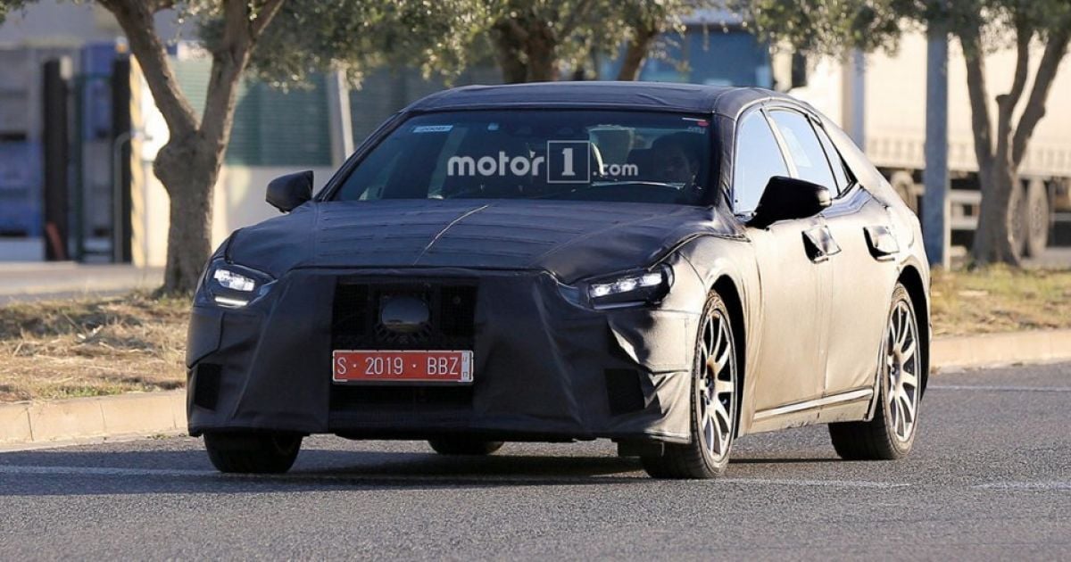 Японцы представят новый Lexus LS в Детройте