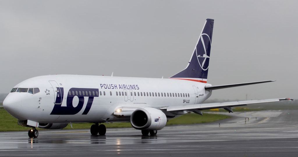 Польська авіакомпанія відновлює польоти до трьох українських міст: дата і ціни