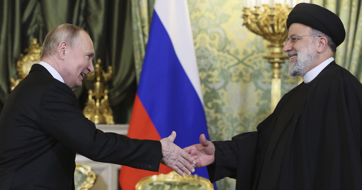 Володимир Путін та Ібрагім Раїсі