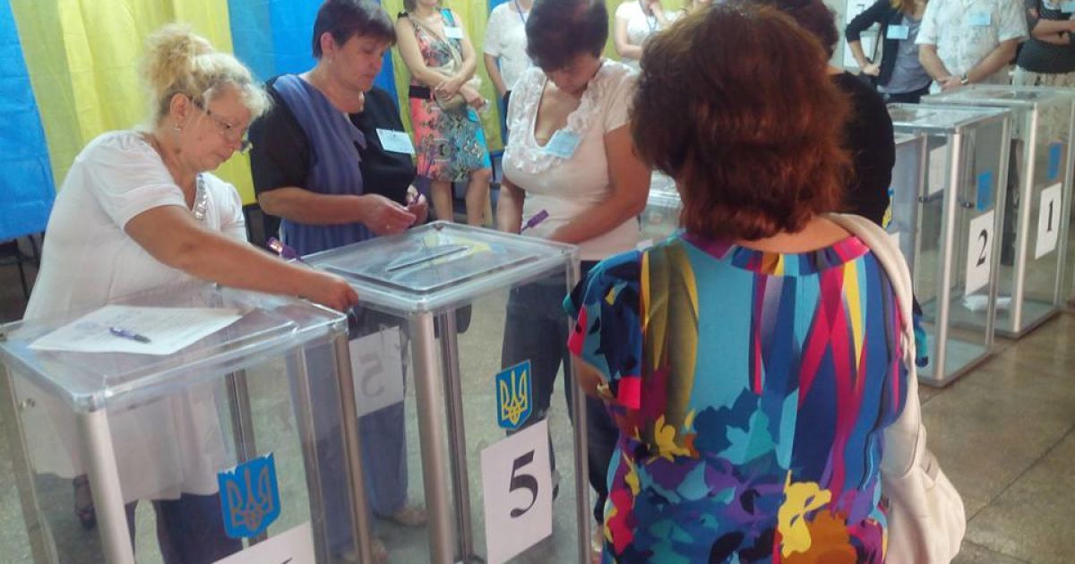 В выборах примут участие 132 партии.